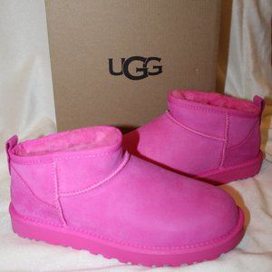 NIB UGG ULTRA MINI SUEDE‎ SHEARLING LINED ANKLE BOOTS CARNATION PINK